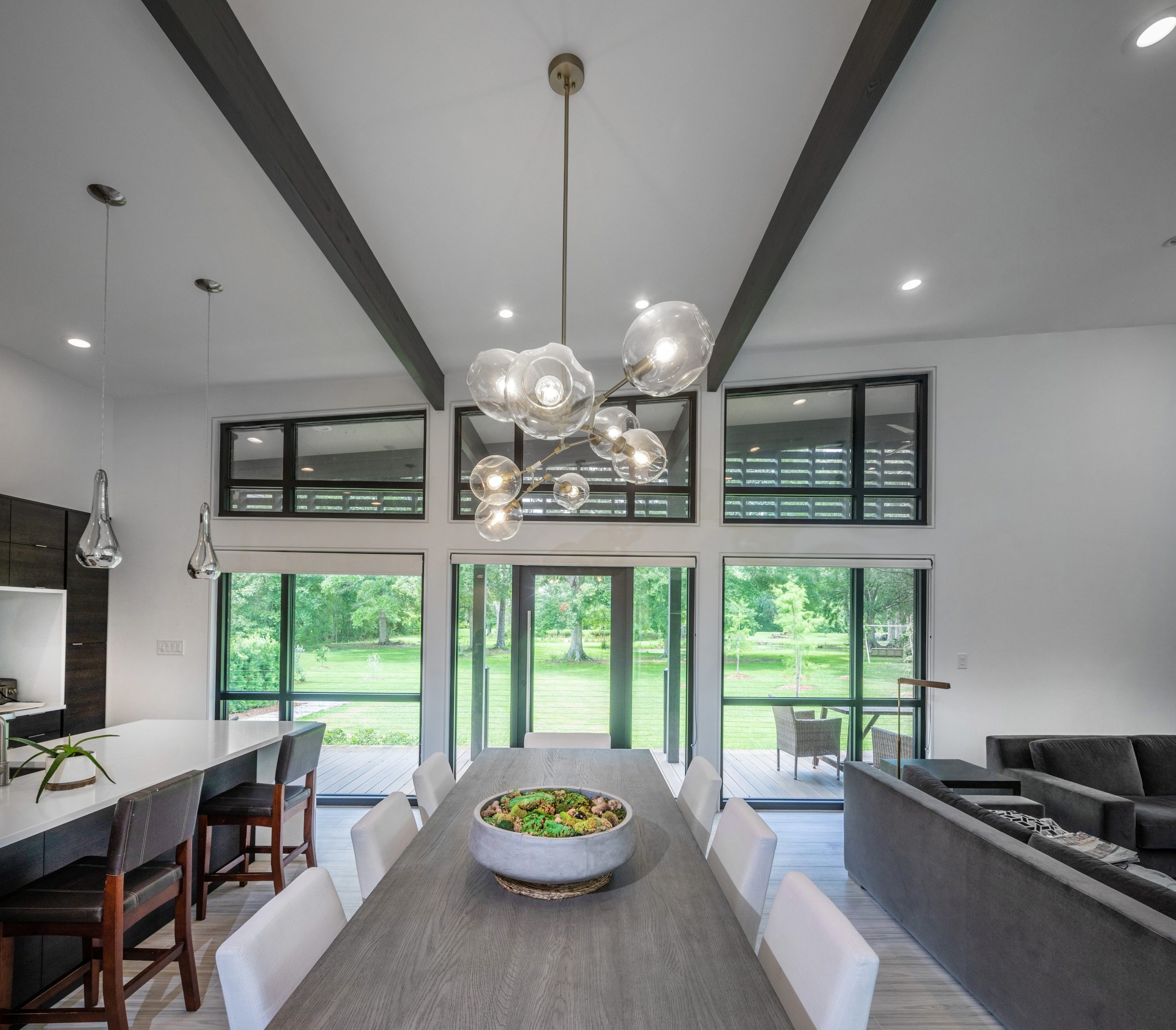 Bayou Blue Retreat House Holly & Smith